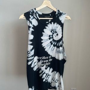 free shipping !! 📦 RARE DARC SPORT TANK 🐺